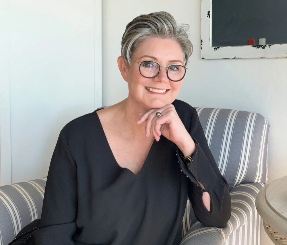 Caroline Dale, postgraduate thesis coach and creator of the Dale Method
